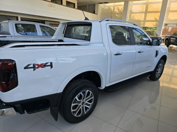 Ranger Limited 2,0 Bi-turbo 4x4 10 at - Imagen 3