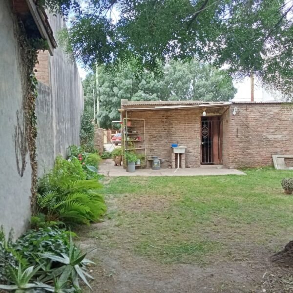CASA 2 amb en Chivilcoy, Bs. As. - Imagen 3