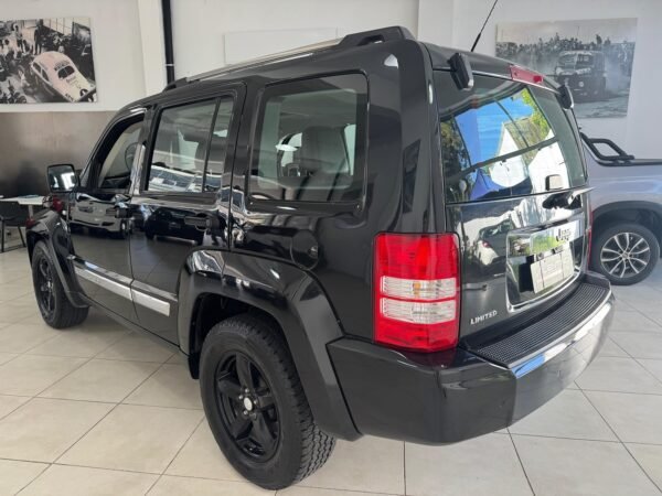 JEEP CHEROKEE LIMITED 3.7 V6 - Imagen 4