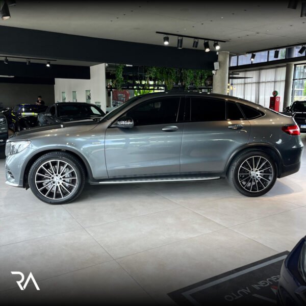 MERCEDES-BENZ CLASE GLC 3.0 GLC43 AMG 4MATIC 367CV - Imagen 4