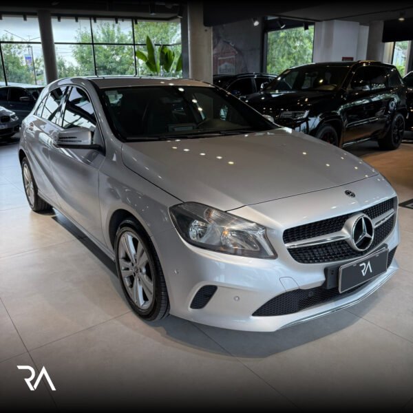 MERCEDES-BENZ CLASE A 1.6 A200 URBAN 156CV