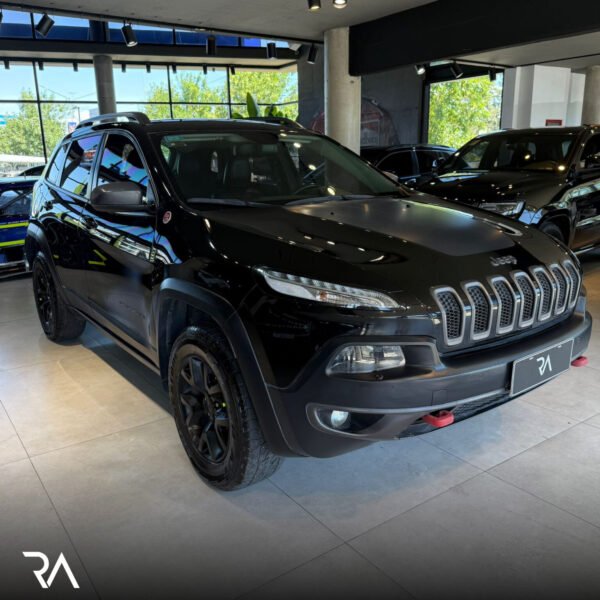 JEEP CHEROKEE 3.2 V6 TRAILHAWK 4X4 AT