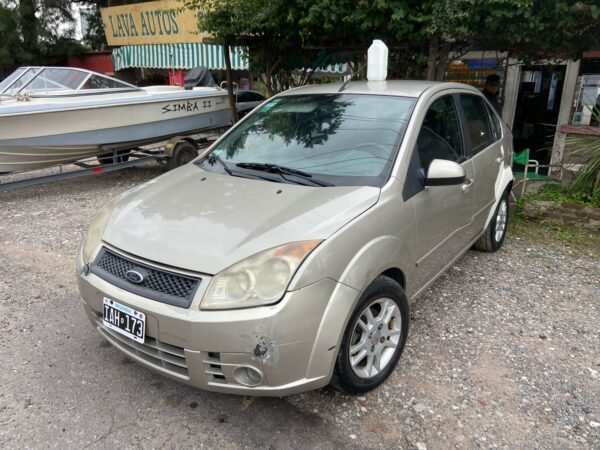 Ford fiesta Max 2009