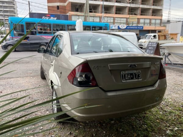 Ford fiesta Max 2009 - Imagen 2