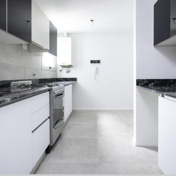 4 AMBIENTES EN FONROUGE 200, VILLA LURO - Imagen 3