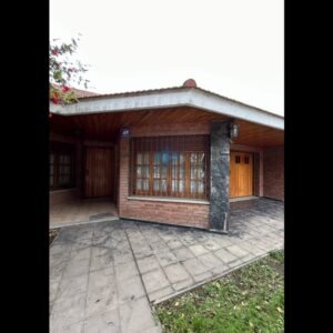 VENTA – CASA 3 DORMITORIOS + AMPLIO QUINCHO – JESÚS MARÍA