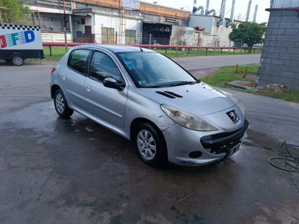 Peugeot 207 1.9 Sedan Xs