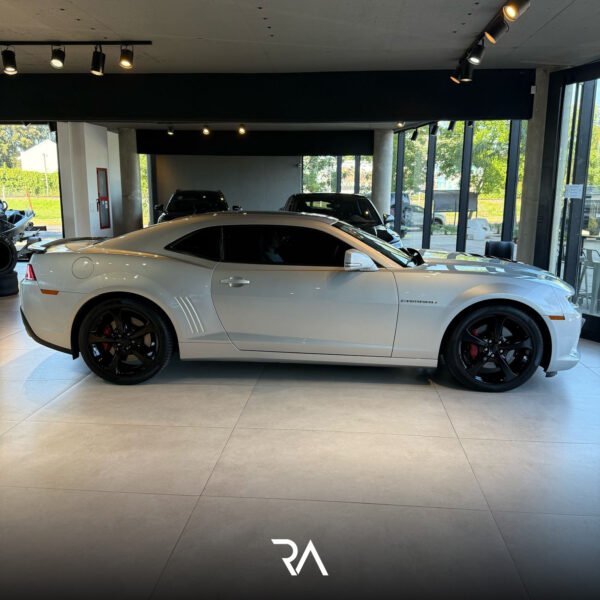 CHEVROLET CAMARO 6.2 COUPE SS V8 - Imagen 9