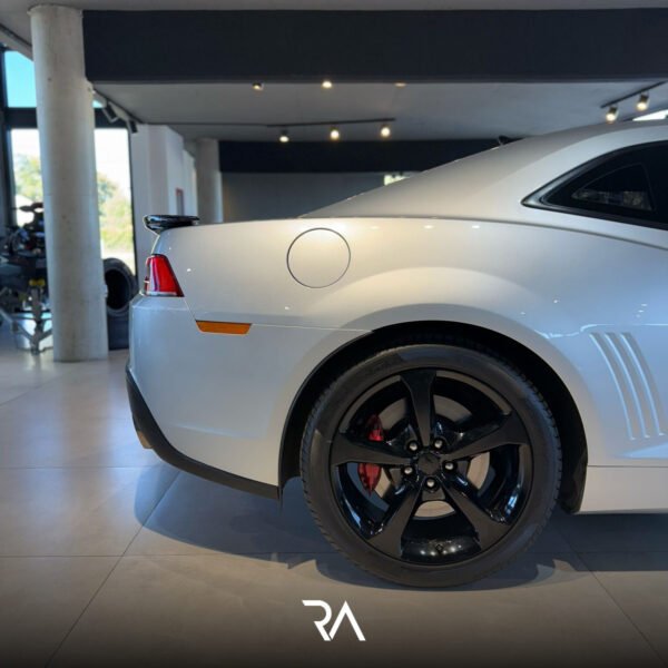 CHEVROLET CAMARO 6.2 COUPE SS V8 - Imagen 16