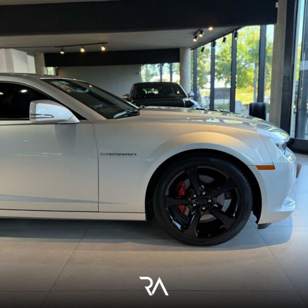 CHEVROLET CAMARO 6.2 COUPE SS V8 - Imagen 20