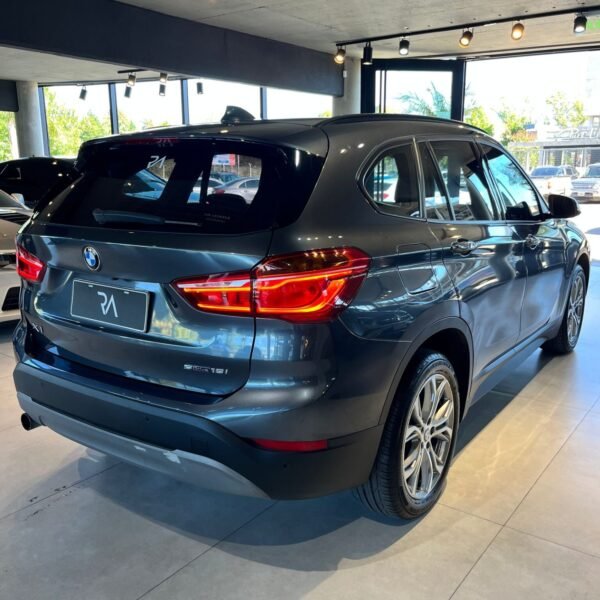 BMW X1 2.0 SDRIVE 20I SPORTLINE - Imagen 17