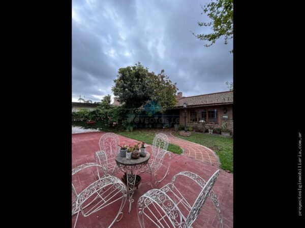 VENTA – CASA 3 DORMITORIOS + AMPLIO QUINCHO – JESÚS MARÍA - Imagen 7
