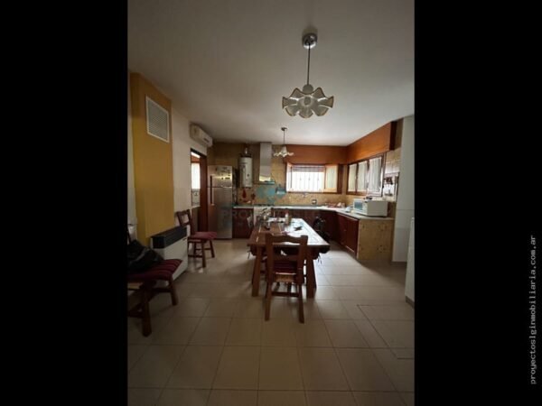 VENTA – CASA 3 DORMITORIOS + AMPLIO QUINCHO – JESÚS MARÍA - Imagen 6