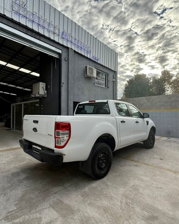 Ford Ranger DC 4x4 XL Safety - Imagen 4
