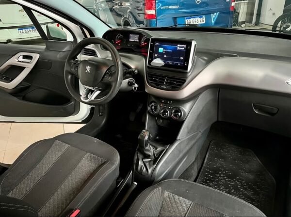 PEUGOET 208 ALLURE 1.6 16v pack Navegador - Imagen 8