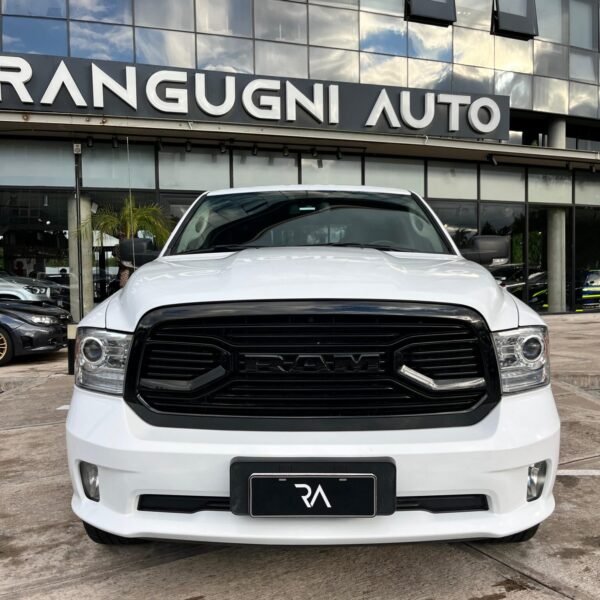 RAM 1500 5.7 LARAMIE NIGTH EDITION - Imagen 2