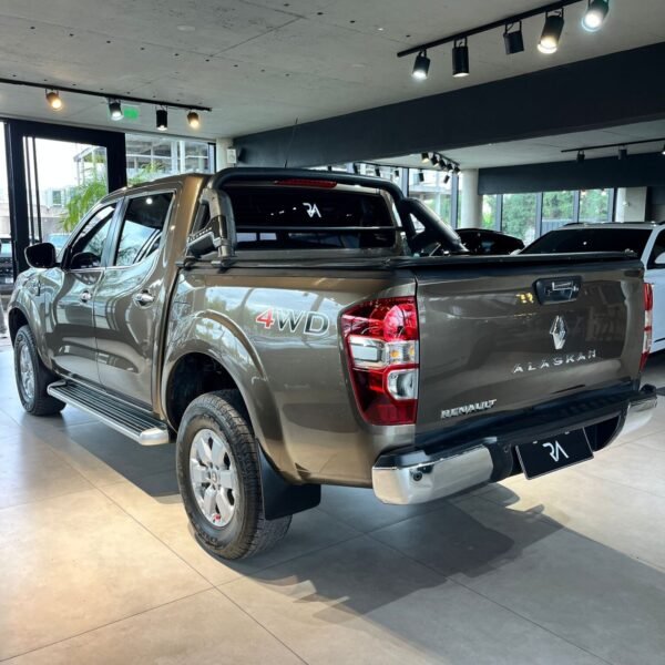 RENAULT ALASKAN 2.3 BIT 16V ICONIC MT 4×4 - Imagen 6