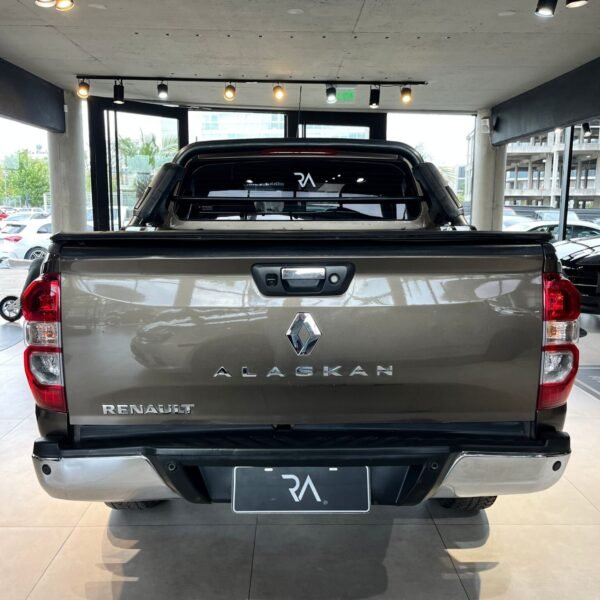 RENAULT ALASKAN 2.3 BIT 16V ICONIC MT 4×4 - Imagen 11