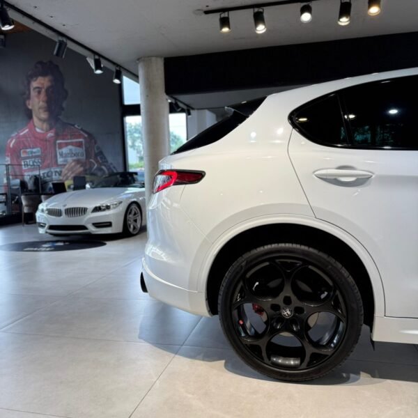 ALFA ROMEO STELVIO 2.0 280CV AT Q4 VELOCE - Imagen 9