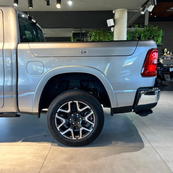 RAM 1500 3.0 LARAMIE 4X4 AT8 - Imagen 10