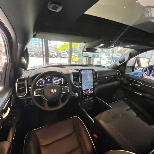 RAM 1500 3.0 LARAMIE 4X4 AT8 - Imagen 18