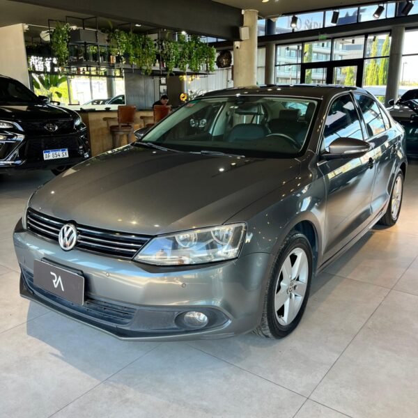 VOLKSWAGEN VENTO 2.5 LUXURY 170CV TIPTRONIC - Imagen 3
