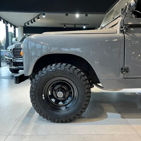 LAND ROVER DEFENDER CORTO - Imagen 11