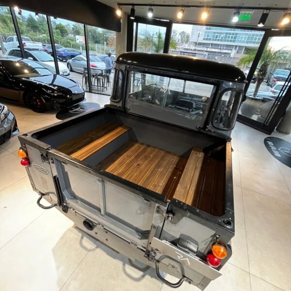 LAND ROVER DEFENDER CORTO - Imagen 6