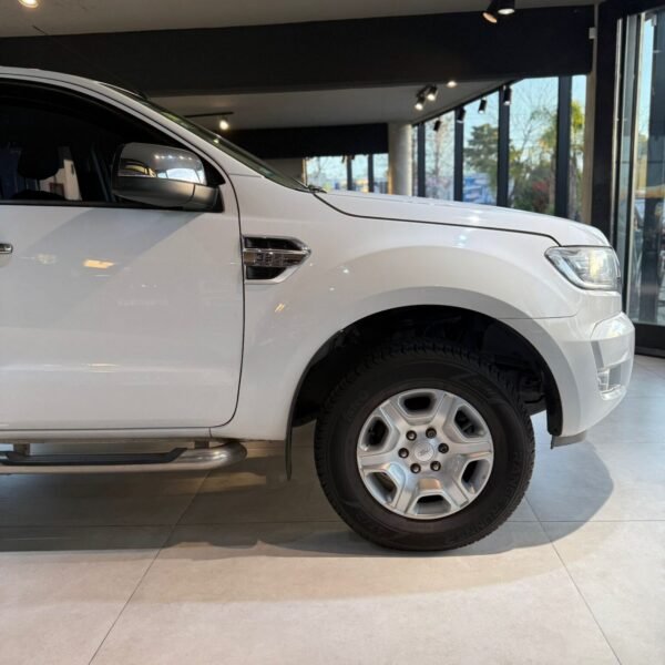 FORD RANGER 3.2 CD 4×4 XLT TDCI 200CV AT - Imagen 8