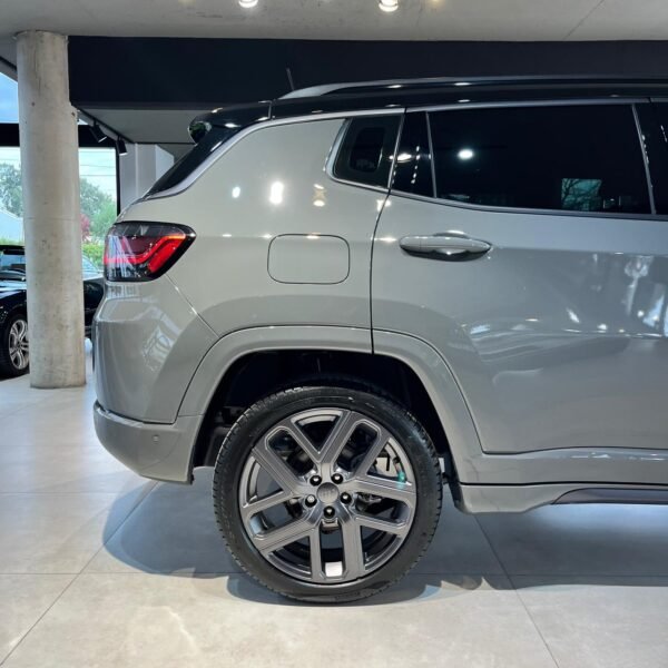 JEEP COMPASS 1.3 T270 SERIE-S 4X2 AT6 - Imagen 9
