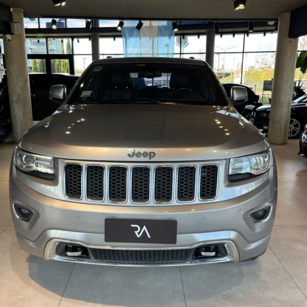 JEEP GRAND CHEROKEE 3.6 OVERLAND 286HP AT - Imagen 2
