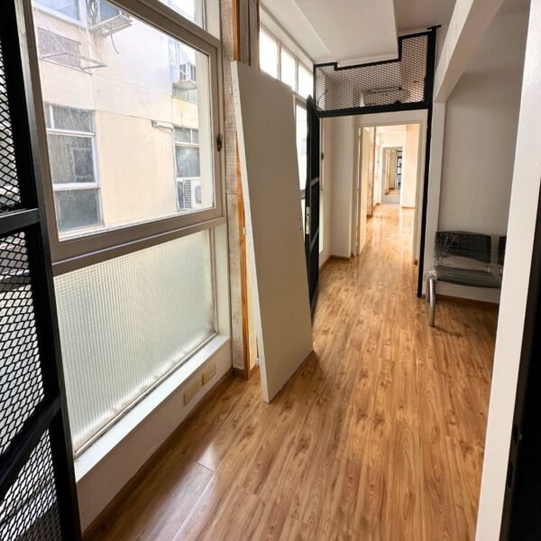 Venta de Oficina en Microcentro - Imagen 8