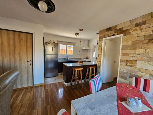 MODERNA CASA EN ESQUEL, CHUBUT - Imagen 8