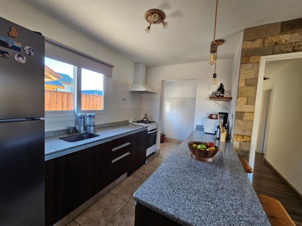 MODERNA CASA EN ESQUEL, CHUBUT - Imagen 9