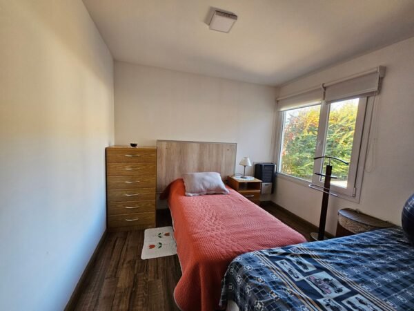 MODERNA CASA EN ESQUEL, CHUBUT - Imagen 12