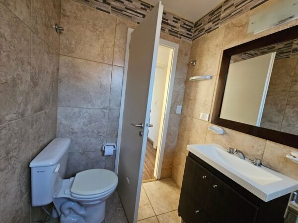MODERNA CASA EN ESQUEL, CHUBUT - Imagen 17