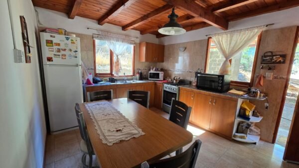 AMPLIA CASA EN ESQUEL, CHUBUT - Imagen 5