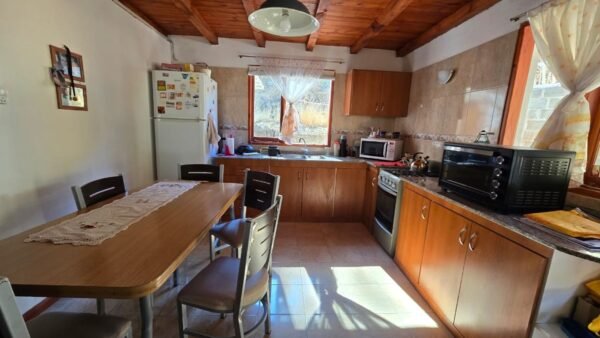 AMPLIA CASA EN ESQUEL, CHUBUT - Imagen 7