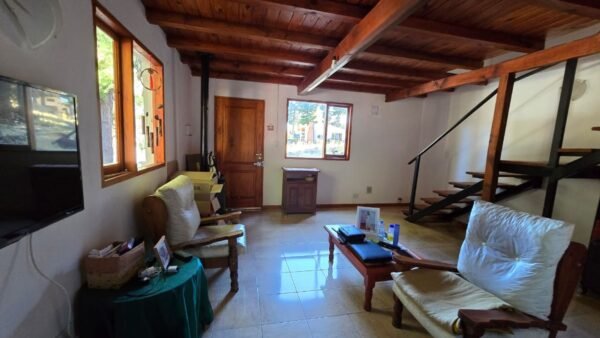 AMPLIA CASA EN ESQUEL, CHUBUT - Imagen 14