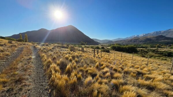 HERMOSO TERRENO EN ESQUEL, CHUBUT - Imagen 2