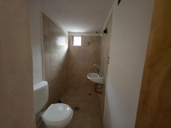 DEPARTAMENTO DE 1 DORMITORIO EN ESQUEL CHUBUT - Imagen 4
