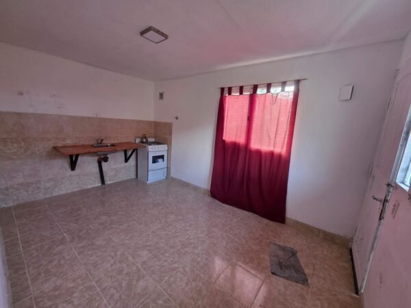 DEPARTAMENTO DE 1 DORMITORIO EN ESQUEL CHUBUT - Imagen 8