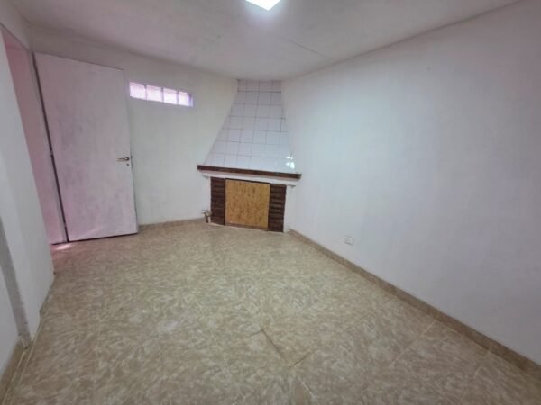 DEPARTAMENTO DE 1 DORMITORIO EN ESQUEL CHUBUT - Imagen 12