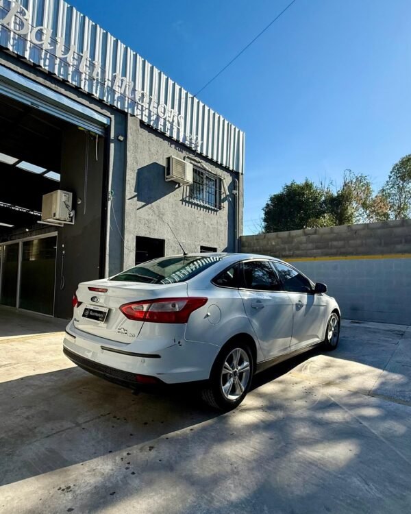Ford Focus 2.0 AT SE Plus 2014 - Imagen 4