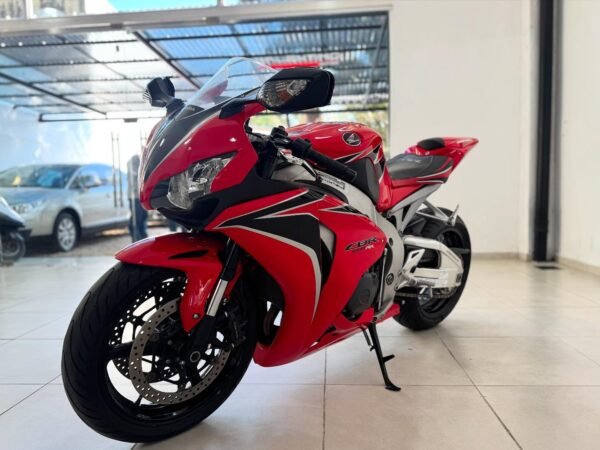 Honda CBR 1000 RR - Imagen 3