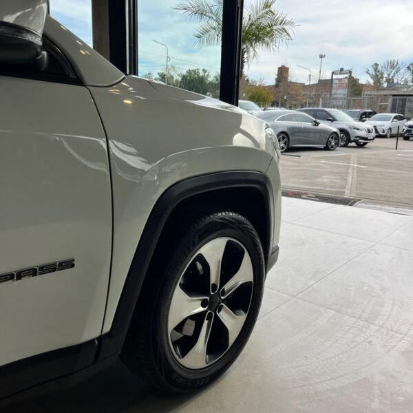 JEEP COMPASS 2.4 LONGITUDE - Imagen 10