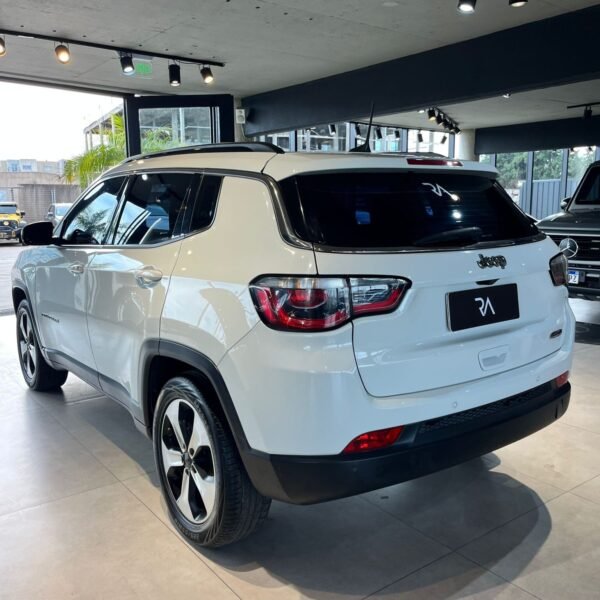 JEEP COMPASS 2.4 LONGITUDE - Imagen 12