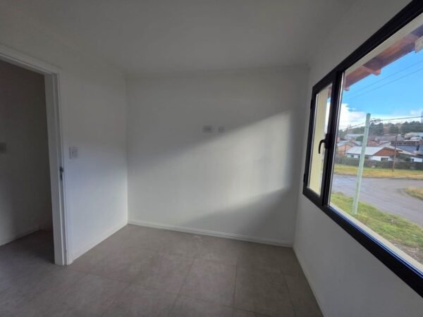 DEPARTAMENTO DE 2 DORMITORIOS C/PATIO EN Bº BUENOS AIRES, ESQUEL, CHUBUT - Imagen 14