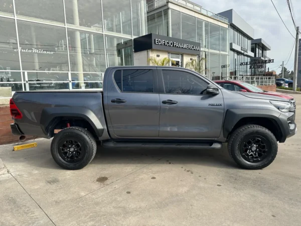 Toyota Hilux Pick-Up 2.8 Cd Gr-Sport 224Cv 4X4 At - Imagen 5