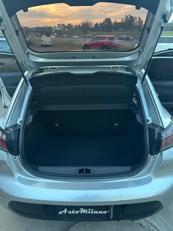 Peugeot 208 1.6 Allure Tiptronic - Imagen 14